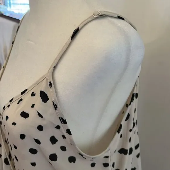 Papermoon Conway faux wrap blouse Beige black dots Size LP NWT - Picture 5 of 8